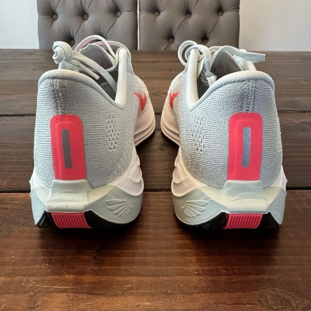 Nike Pegasus Plus Running Shoes